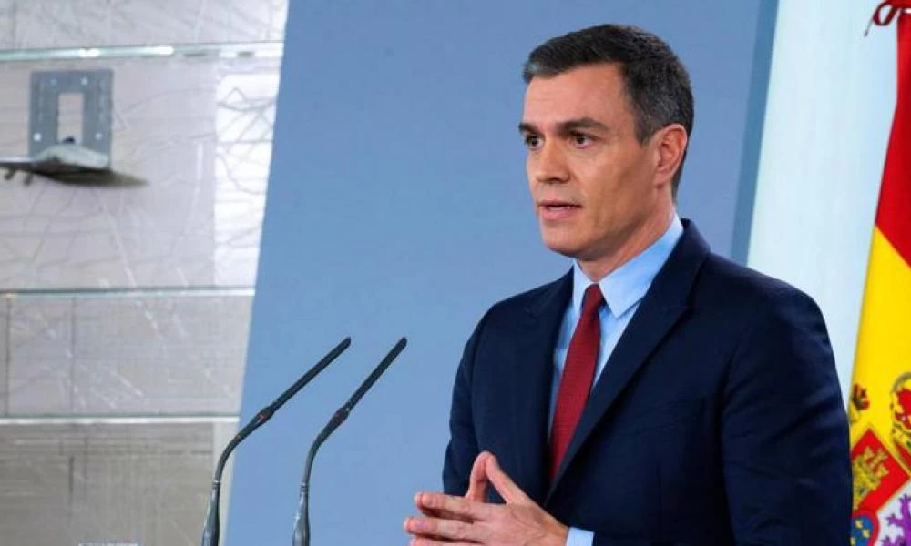 Πέδρο Σάντσεθ: Σε καραντίνα ο πρόεδρος της Ισπανίας λόγω Μακρόν